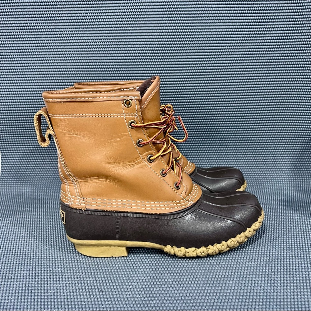 LL Bean Classic Bean Boot GoreTex Lined Womens Leather Waterproof Duck Boot Sz 8